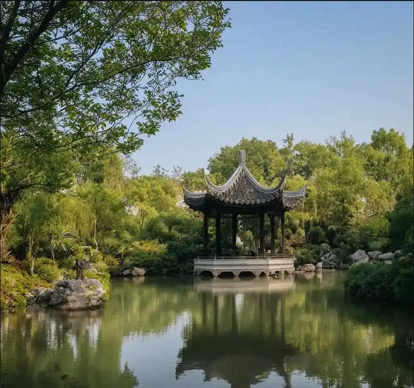 江夏区元柏餐饮有限公司